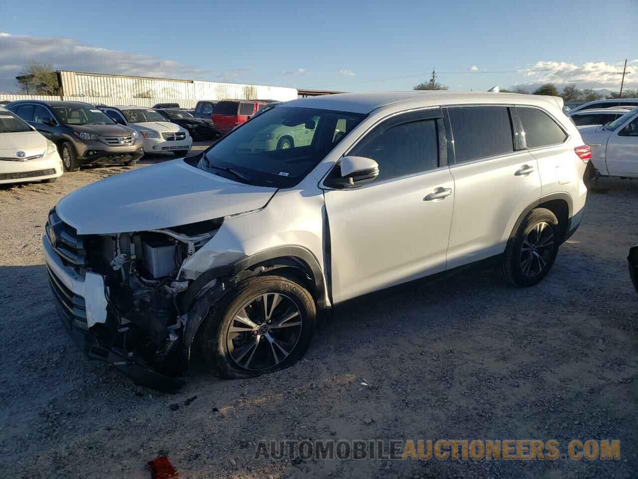 5TDZZRFH5KS367314 TOYOTA HIGHLANDER 2019