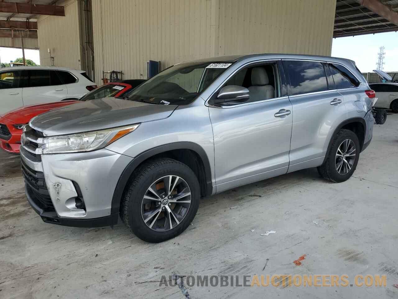 5TDZZRFH6JS246967 TOYOTA HIGHLANDER 2018