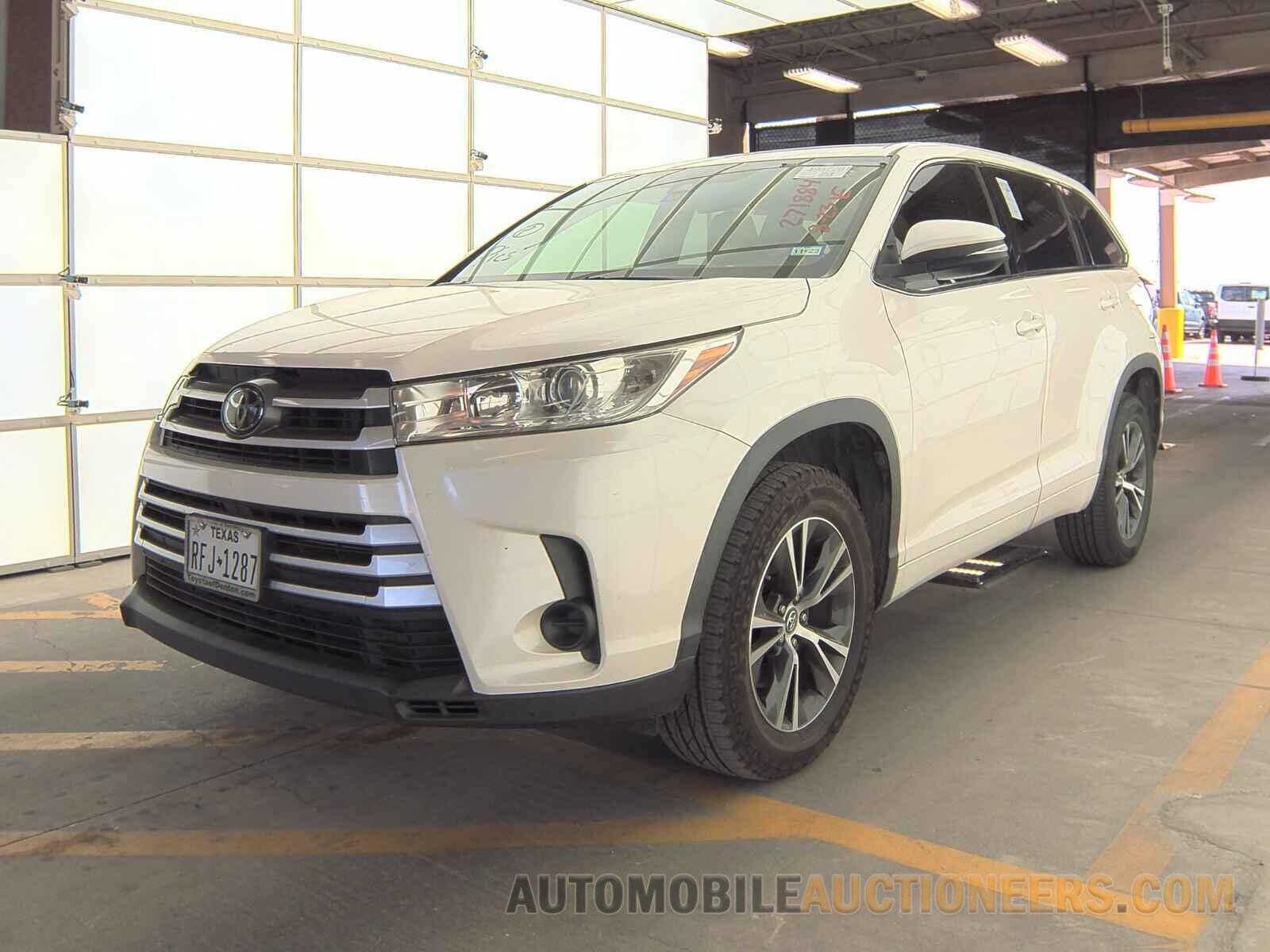 5TDZZRFH6JS271884 Toyota Highlander 2018