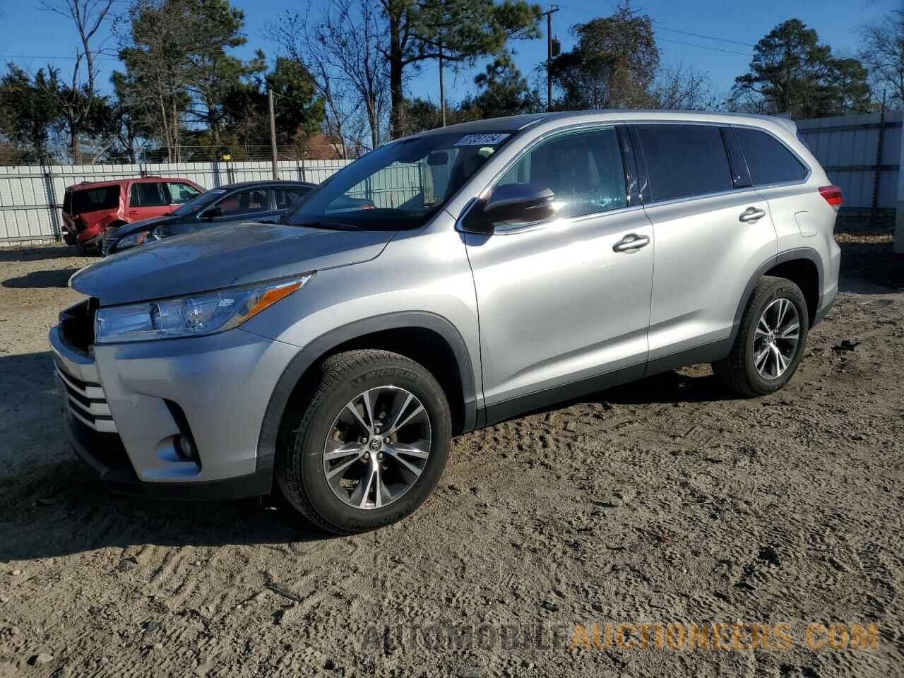 5TDZZRFH6KS368424 TOYOTA HIGHLANDER 2019