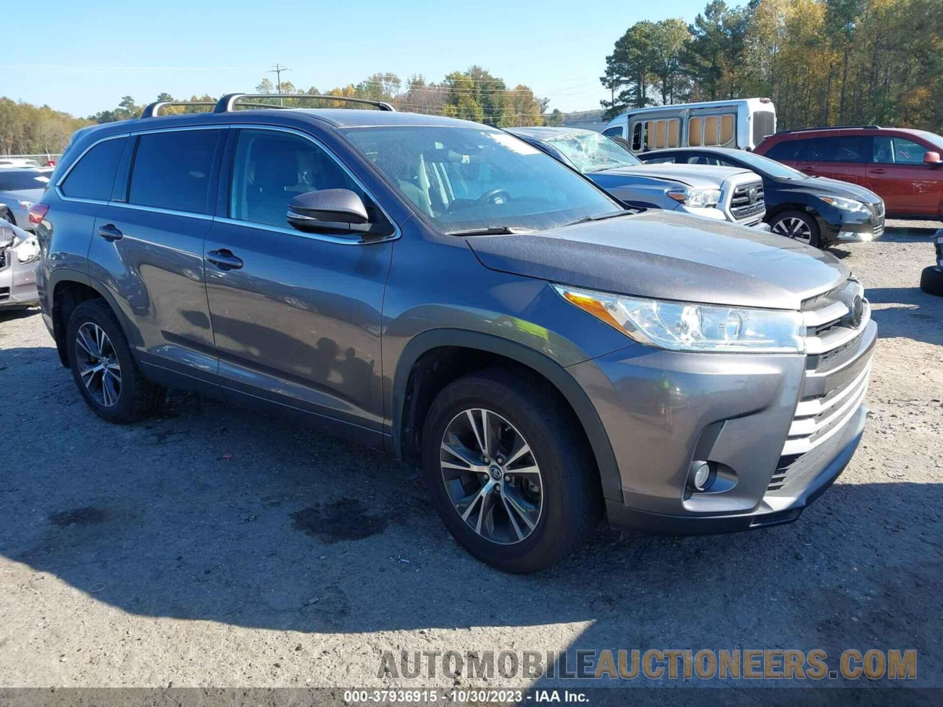 5TDZZRFH7JS274261 TOYOTA HIGHLANDER 2018