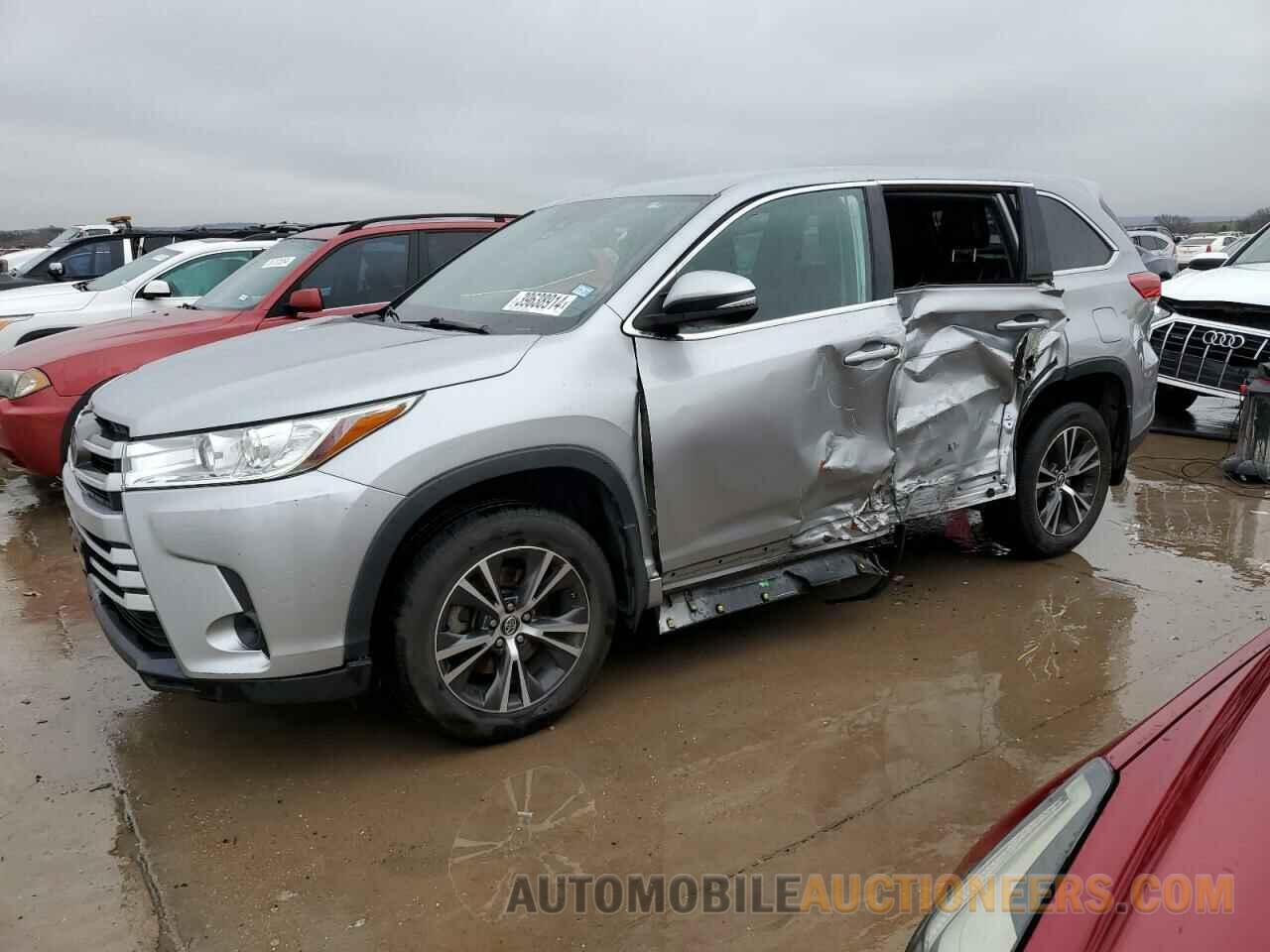 5TDZZRFH8HS207596 TOYOTA HIGHLANDER 2017