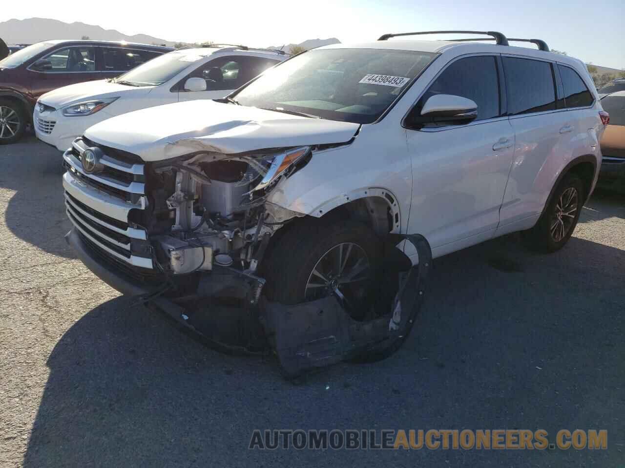 5TDZZRFH8JS272034 TOYOTA HIGHLANDER 2018