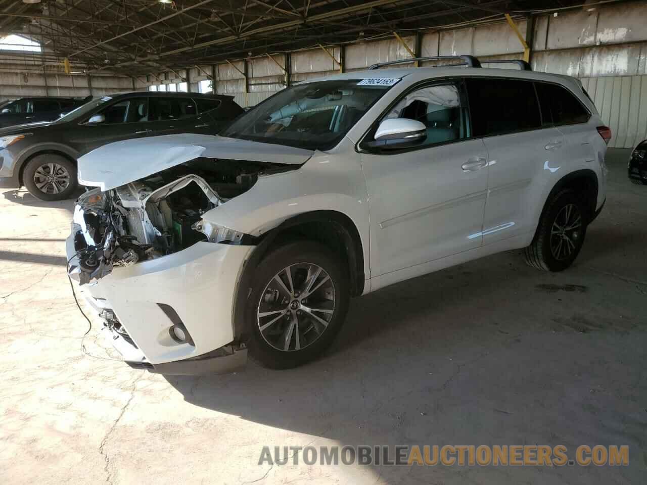 5TDZZRFH8JS284636 TOYOTA HIGHLANDER 2018