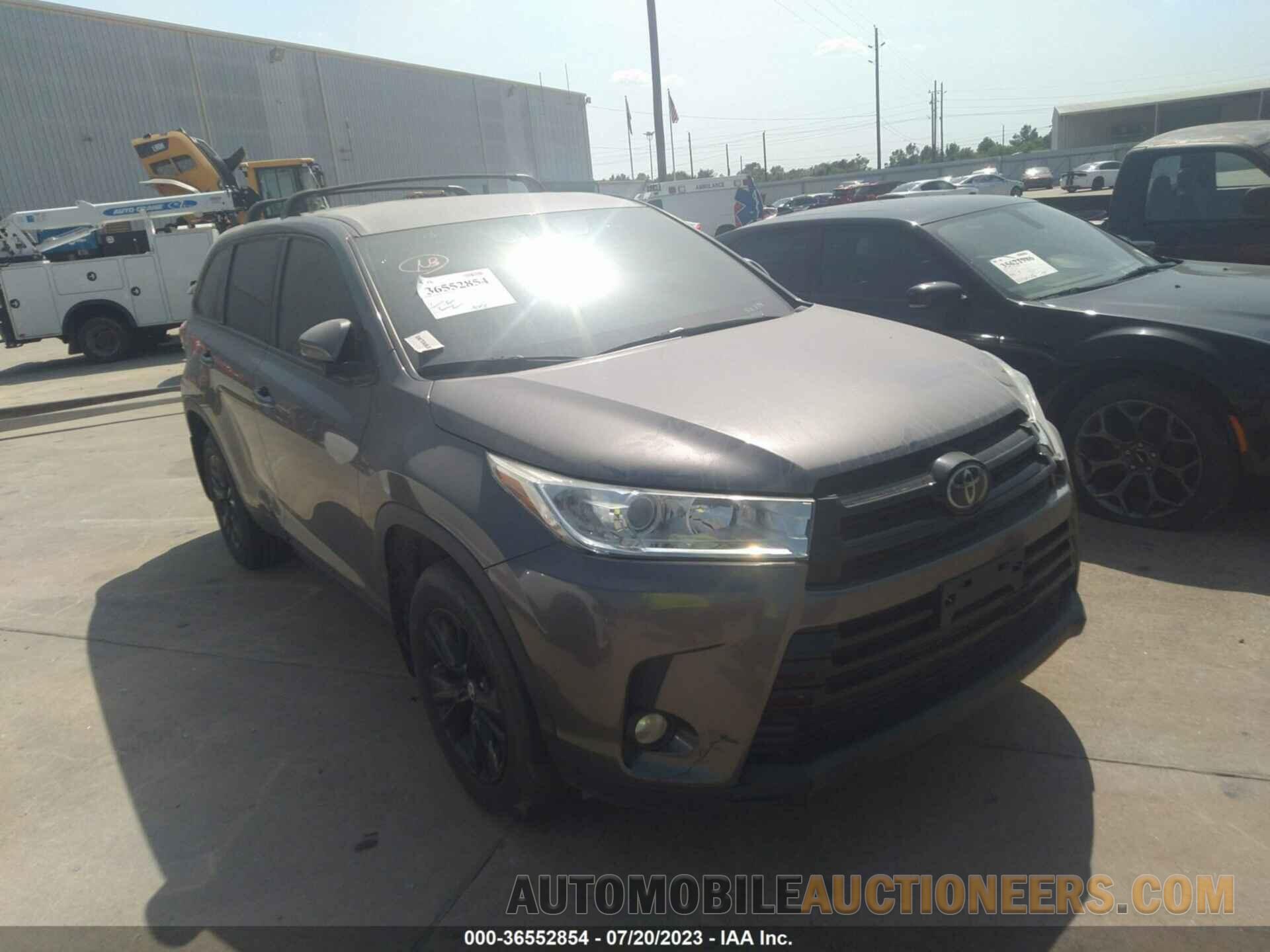 5TDZZRFH8KS295198 TOYOTA HIGHLANDER 2019