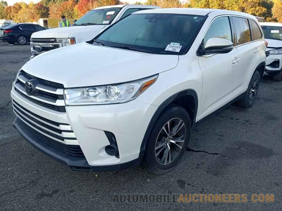 5TDZZRFH8KS299722 Toyota Highlander 2019