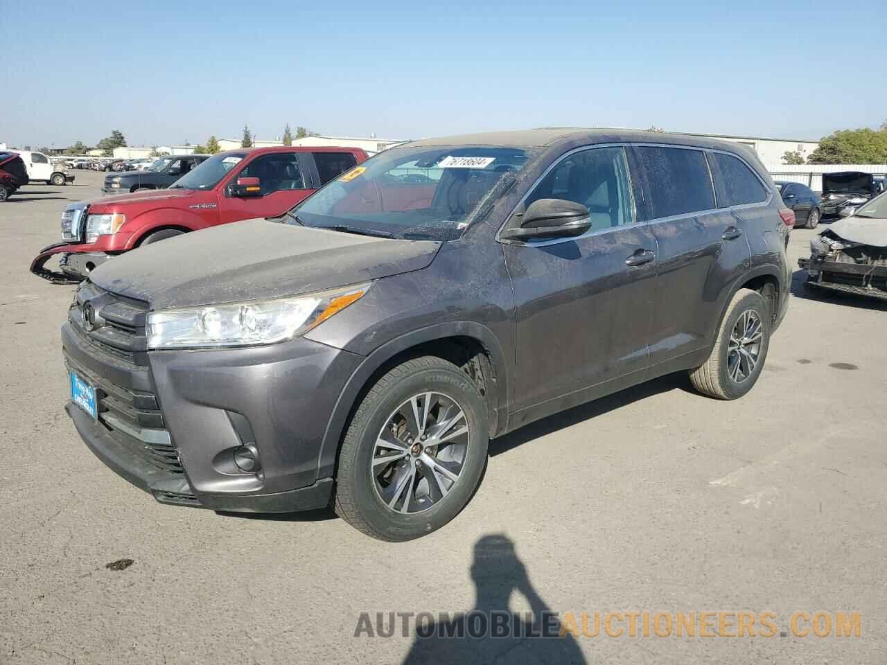 5TDZZRFH8KS303252 TOYOTA HIGHLANDER 2019