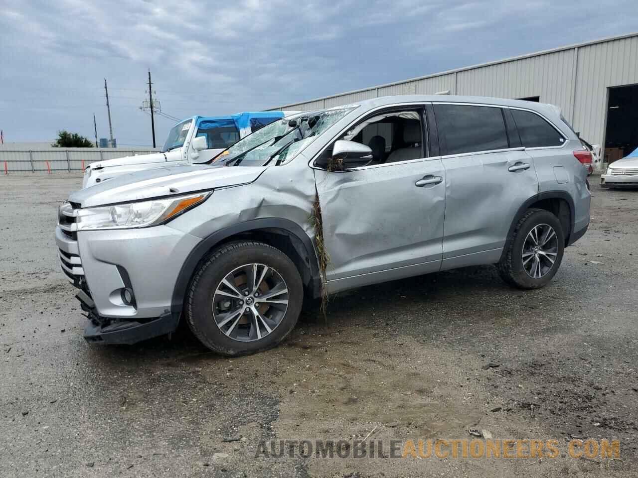 5TDZZRFH9JS238085 TOYOTA HIGHLANDER 2018