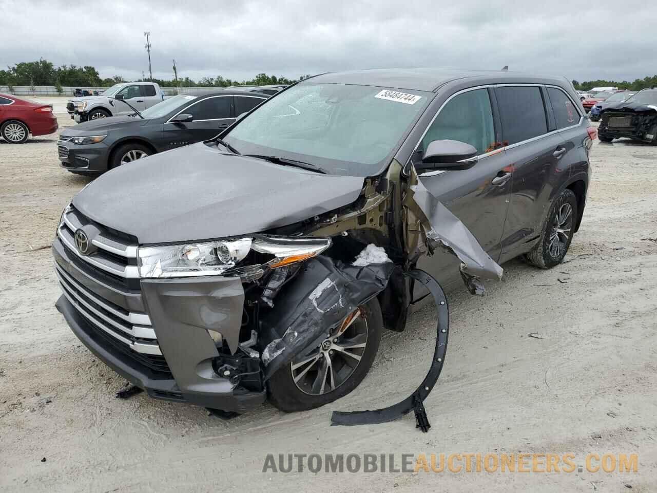 5TDZZRFH9JS250625 TOYOTA HIGHLANDER 2018