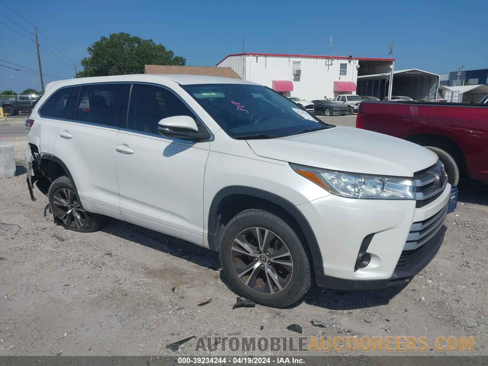 5TDZZRFH9JS282099 TOYOTA HIGHLANDER 2018