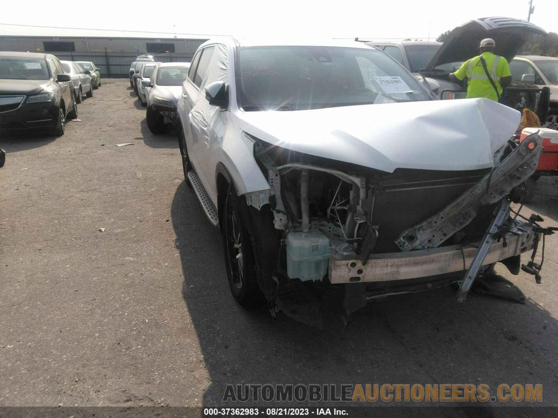 5TDZZRFH9KS311294 TOYOTA HIGHLANDER 2019