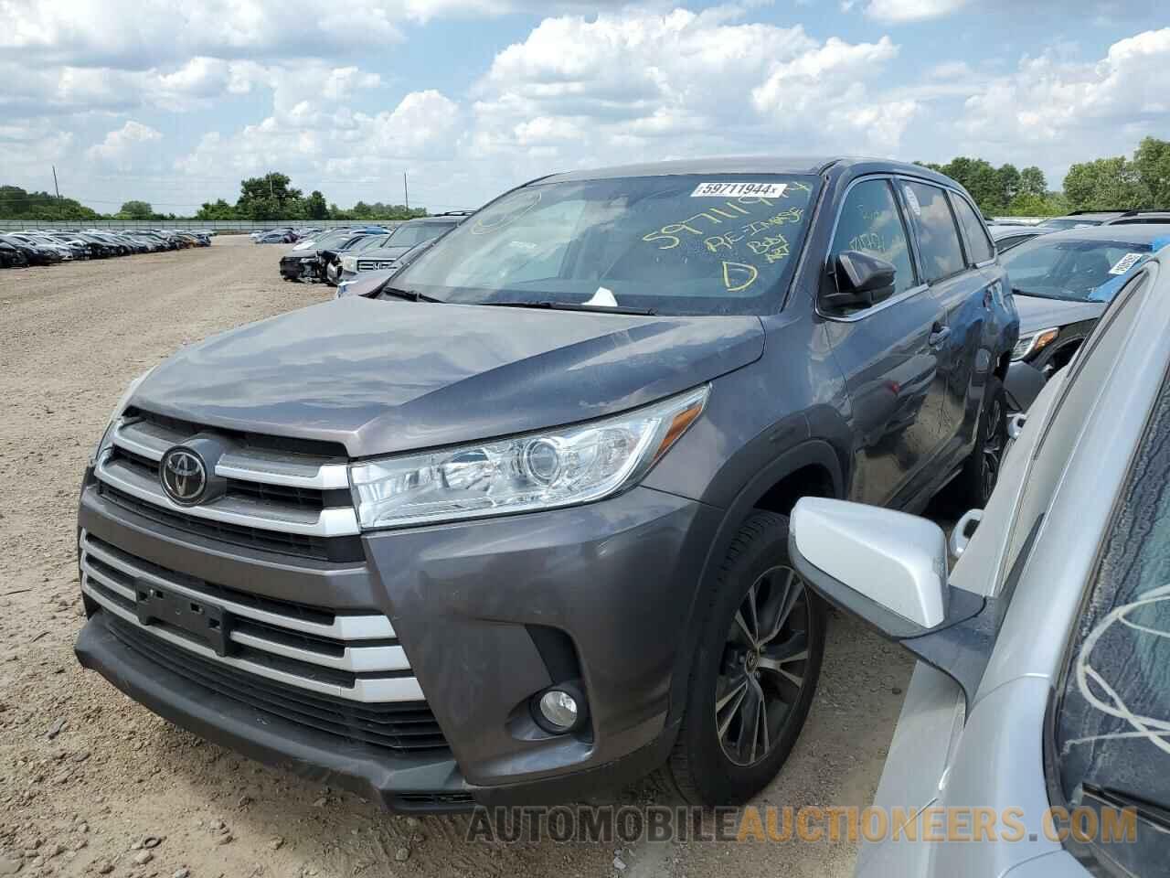 5TDZZRFHXKS300448 TOYOTA HIGHLANDER 2019