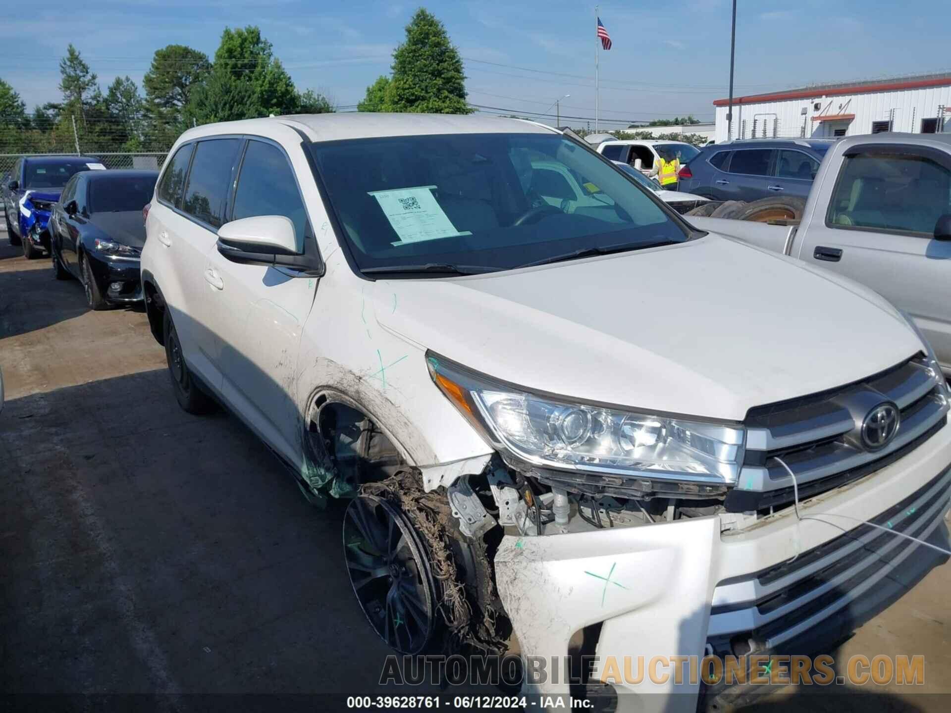 5TDZZRFHXKS347558 TOYOTA HIGHLANDER 2019