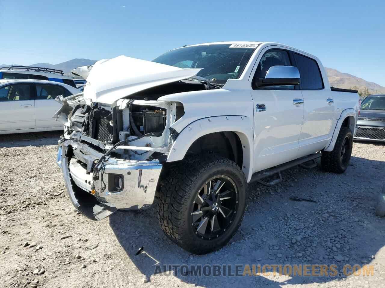 5TFAW5F16HX623030 TOYOTA TUNDRA 2017