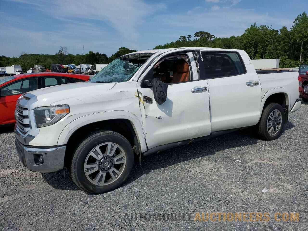 5TFAW5F16JX678437 TOYOTA TUNDRA 2018