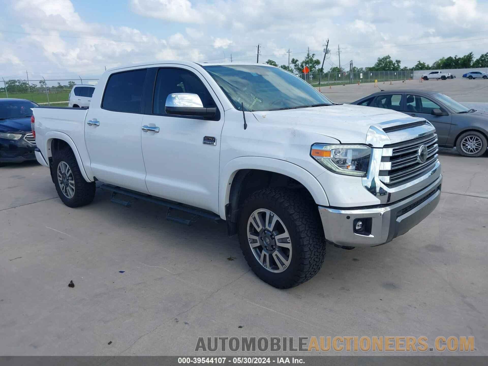 5TFAW5F18JX706304 TOYOTA TUNDRA 2018