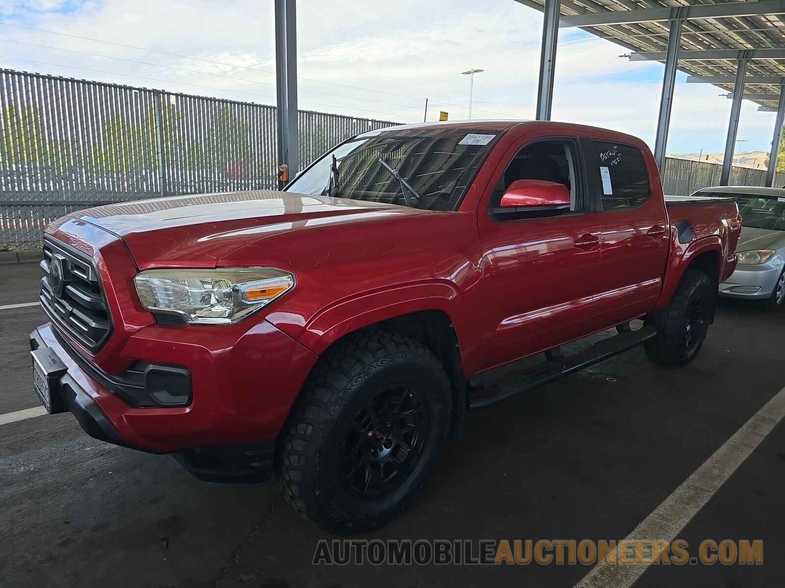 5TFAX5GN2JX120647 Toyota Tacoma 2018