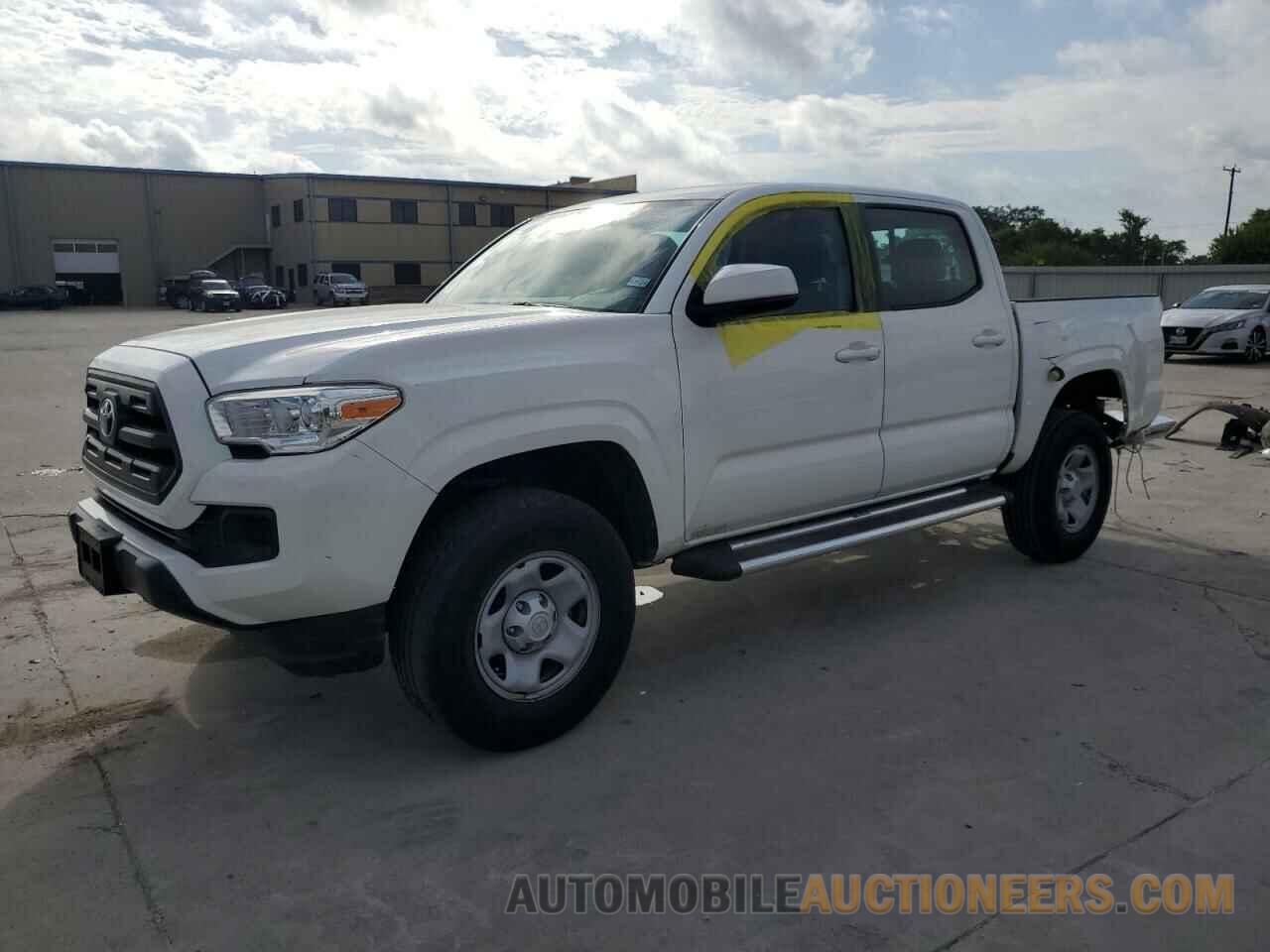 5TFAX5GN3GX069572 TOYOTA TACOMA 2016