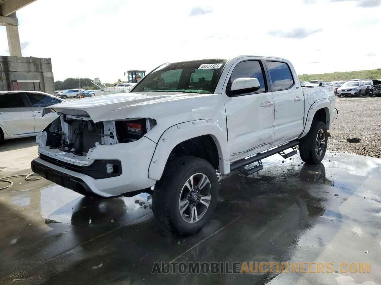 5TFAX5GN5HX081305 TOYOTA TACOMA 2017