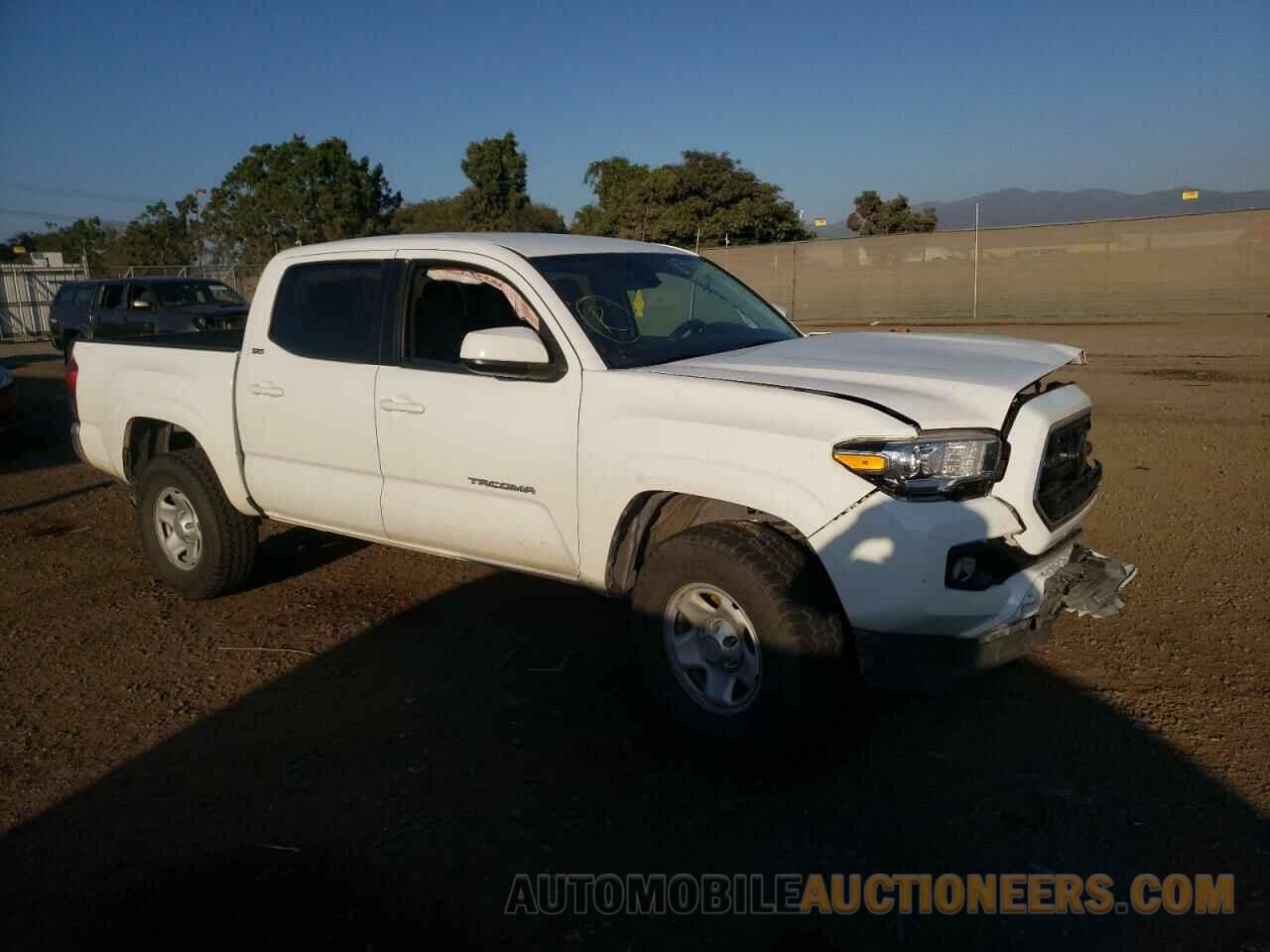 5TFAX5GN7JX113001 TOYOTA TACOMA 2018