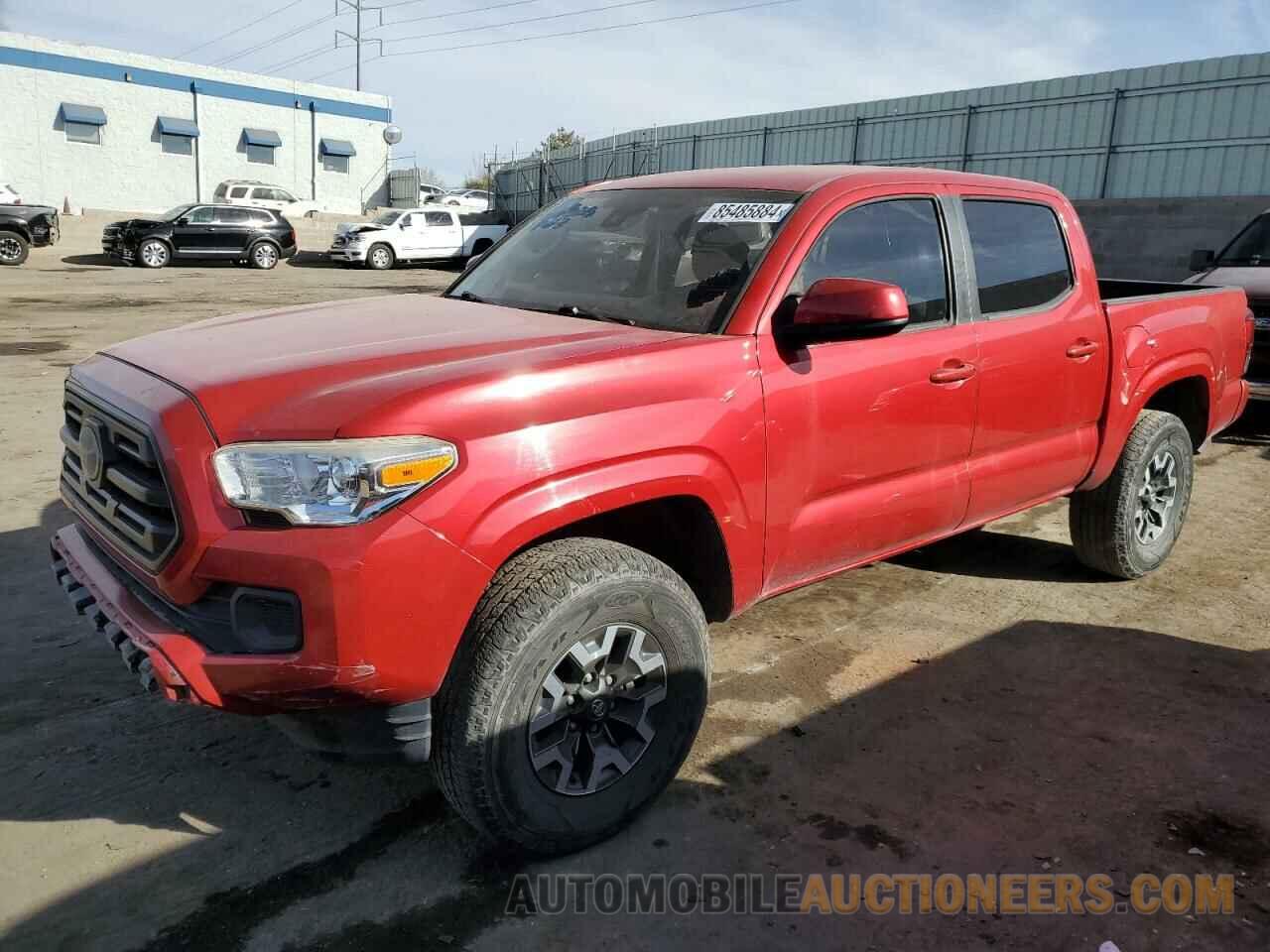 5TFAX5GN7JX124564 TOYOTA TACOMA 2018