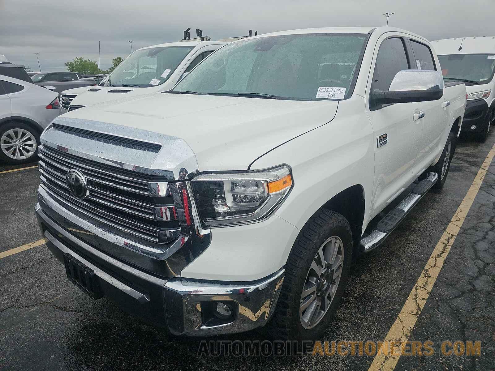 5TFAY5F10LX925092 Toyota Tundra 2020