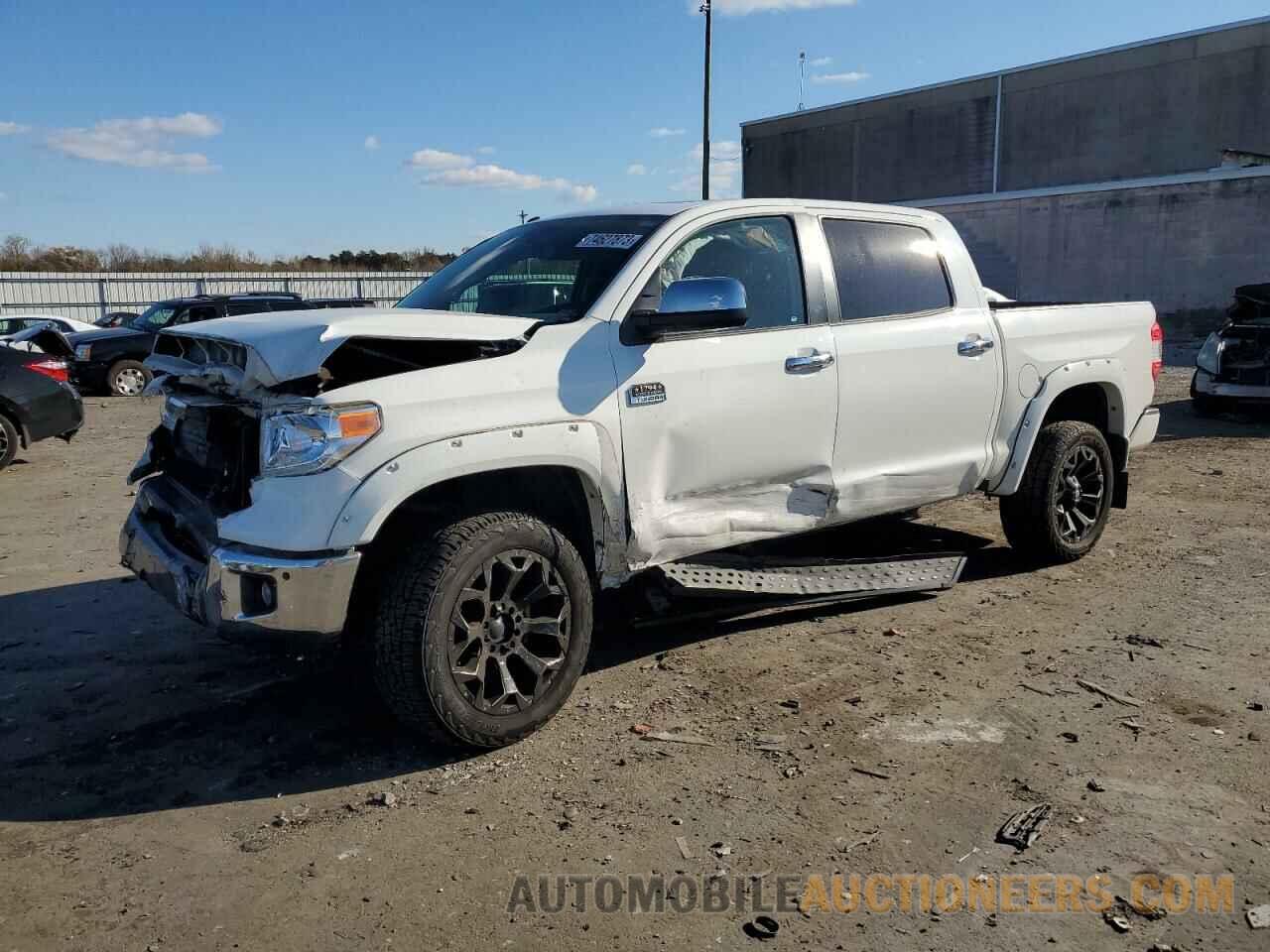 5TFAY5F15HX660449 TOYOTA TUNDRA 2017