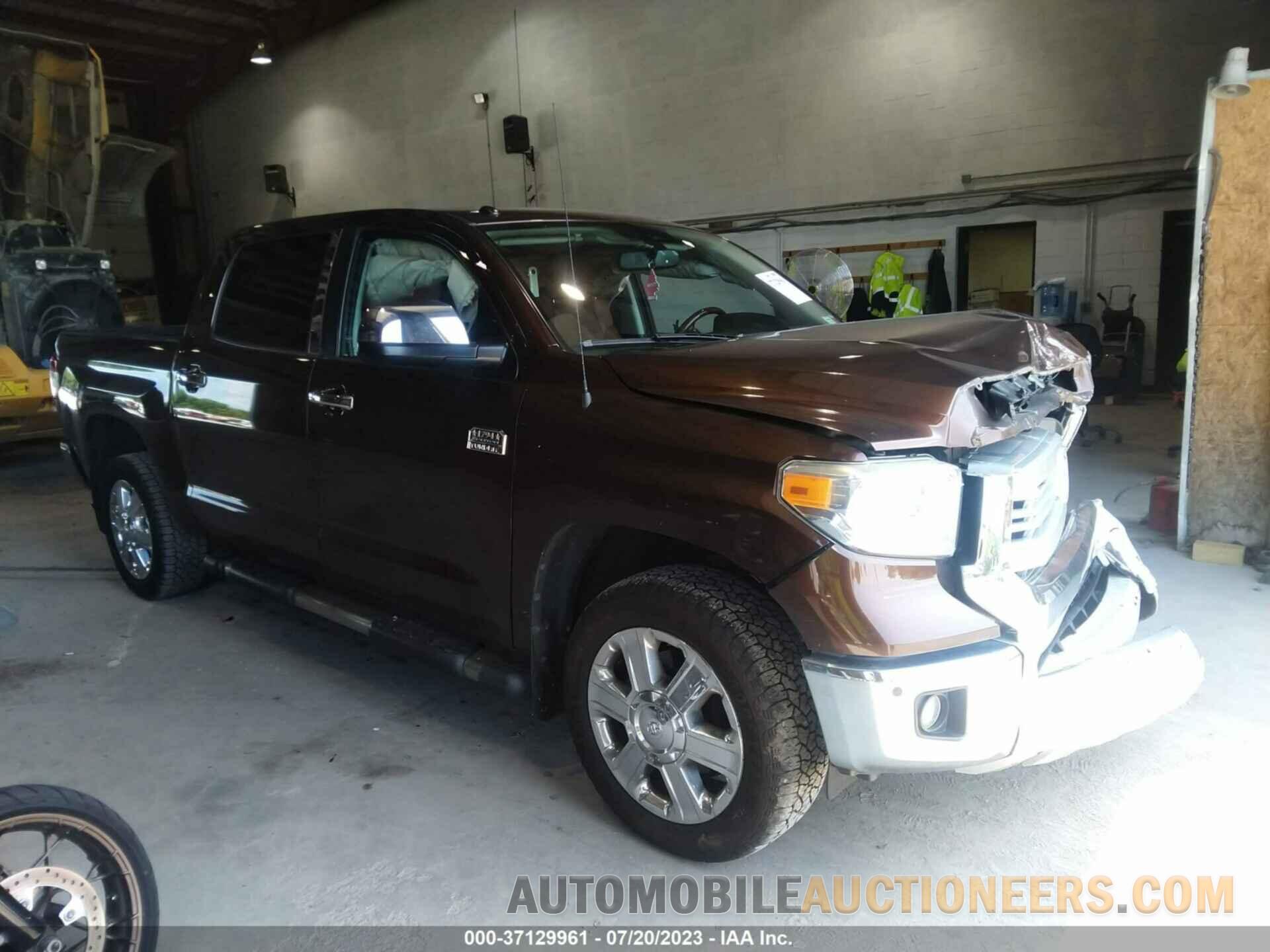 5TFAY5F17FX421613 TOYOTA TUNDRA 4WD TRUCK 2015