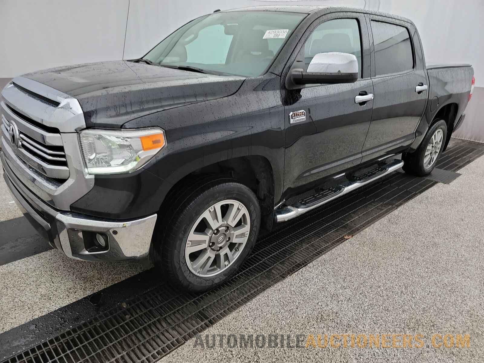 5TFAY5F17HX651560 Toyota Tundra 2017