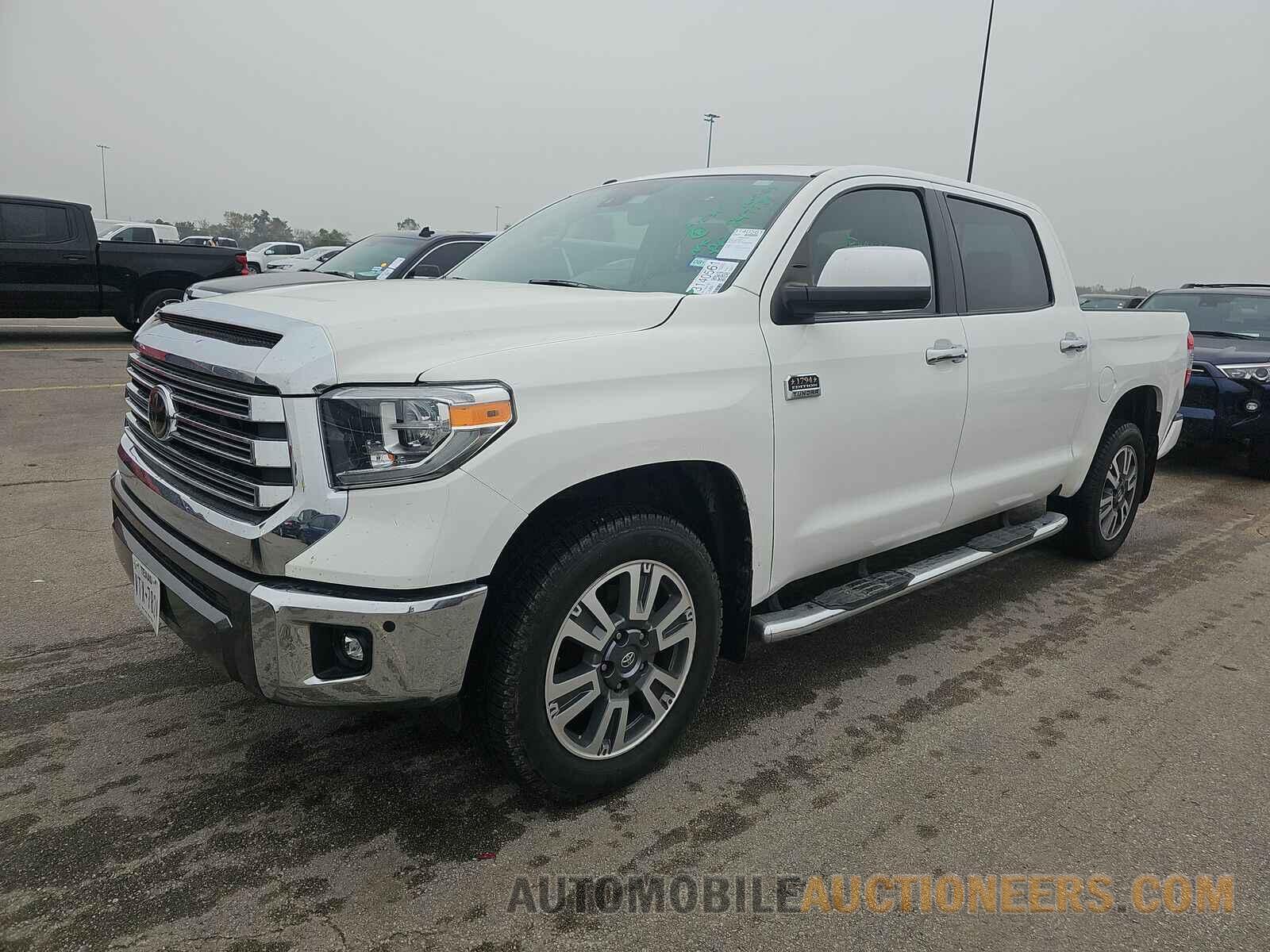 5TFAY5F17KX847781 Toyota Tundra 2019