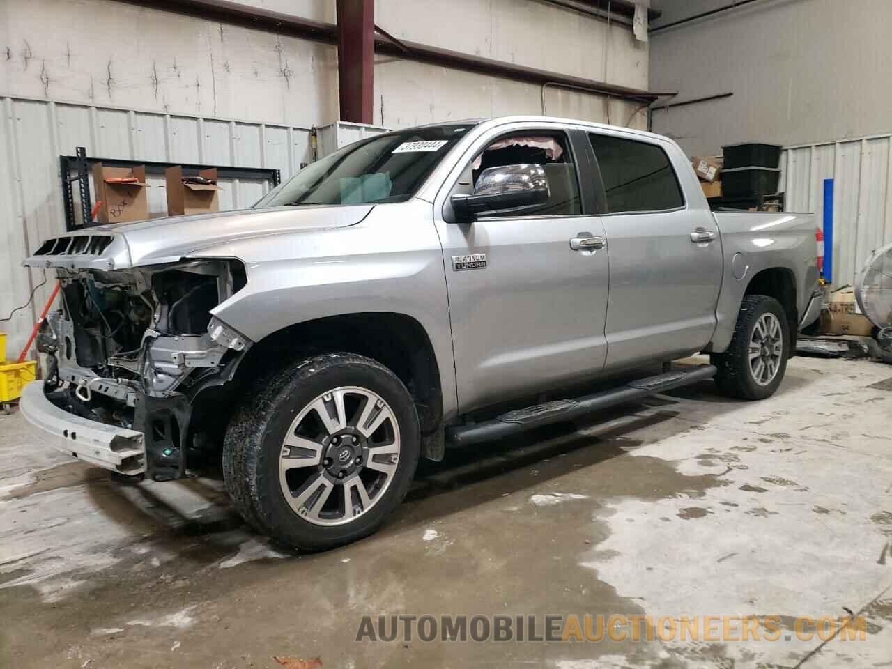 5TFAY5F18LX935692 TOYOTA TUNDRA 2020