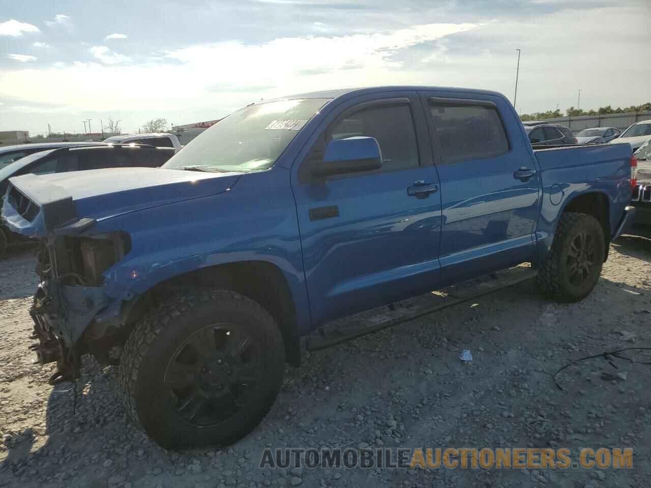 5TFAY5F19HX605597 TOYOTA TUNDRA 2017