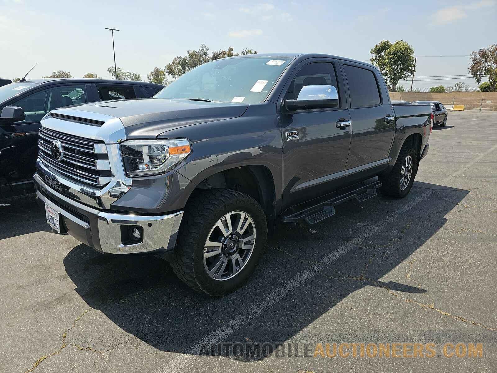 5TFAY5F19MX993909 Toyota Tundra 2021