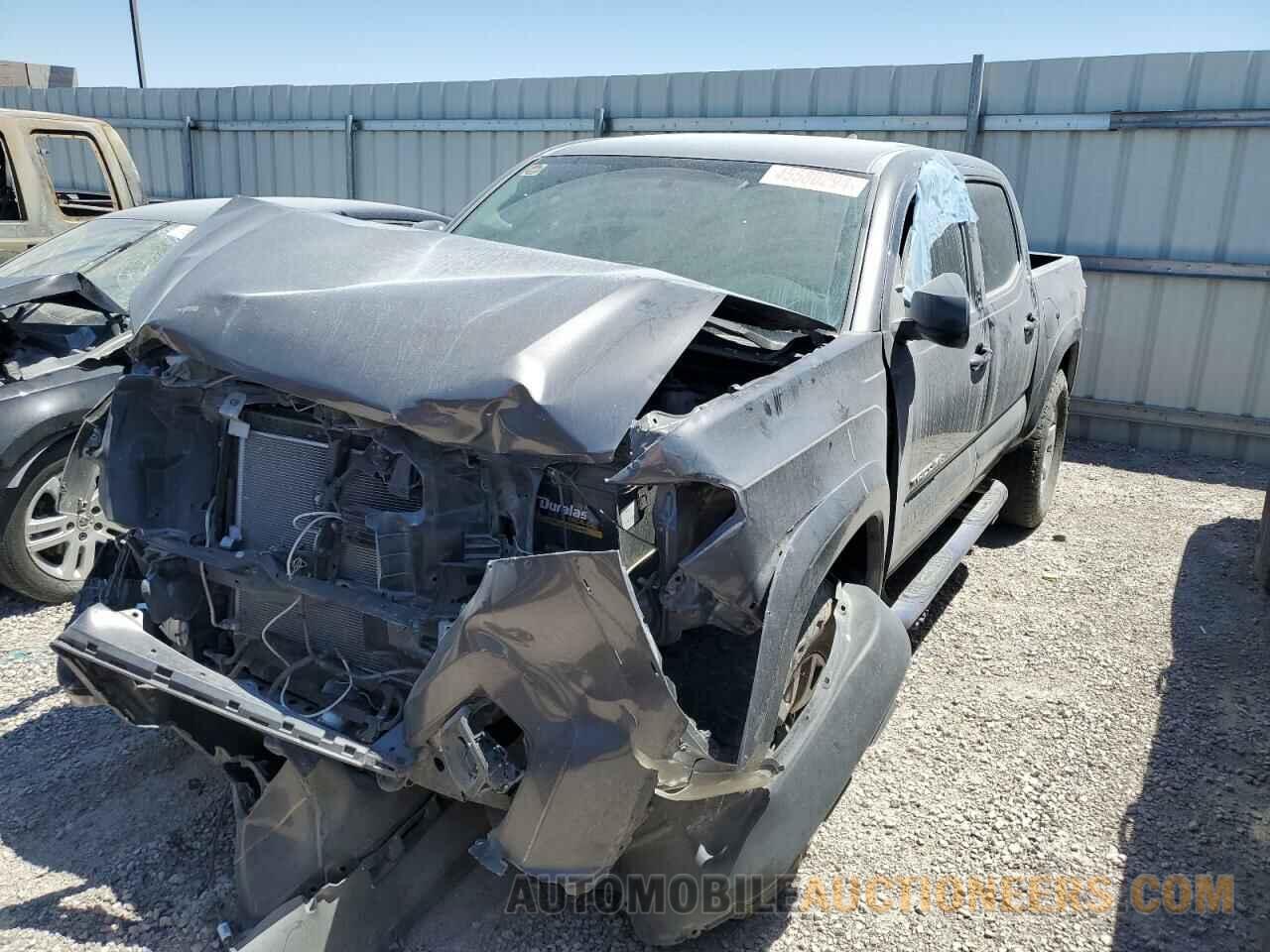 5TFAZ5CN0HX021884 TOYOTA TACOMA 2017