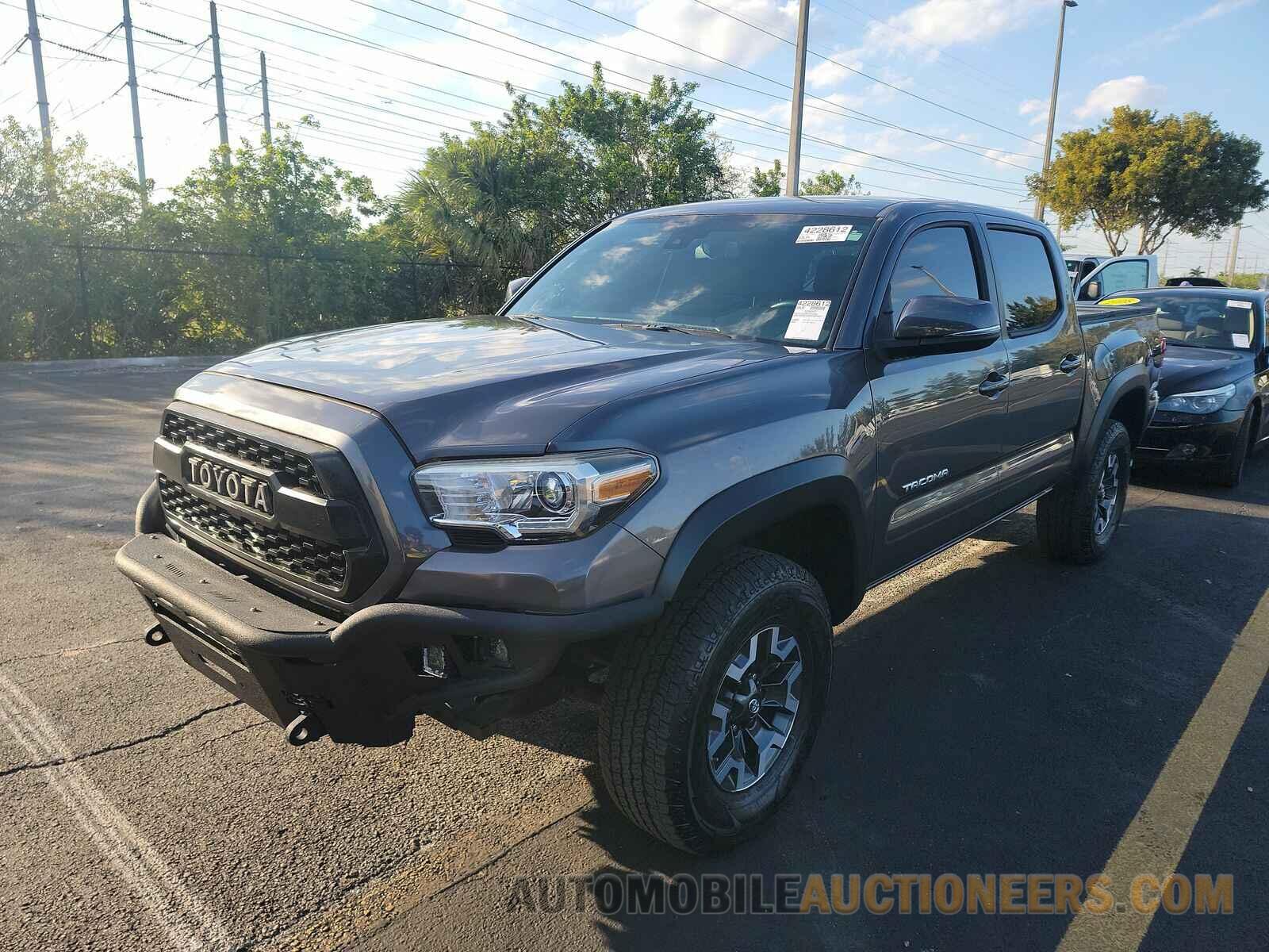 5TFAZ5CN2JX070347 Toyota Tacoma 2018