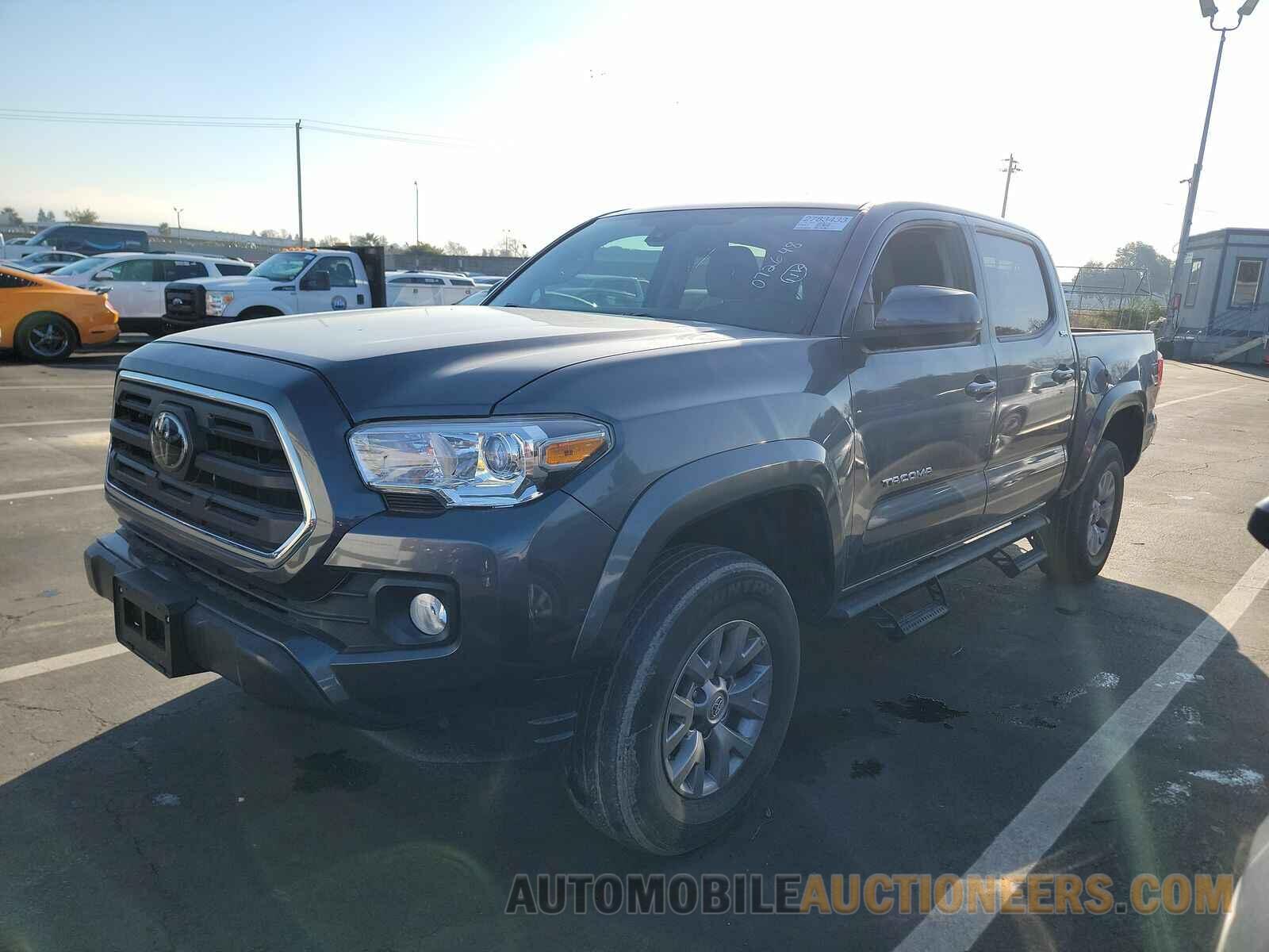 5TFAZ5CN2KX072648 Toyota Tacoma 2019