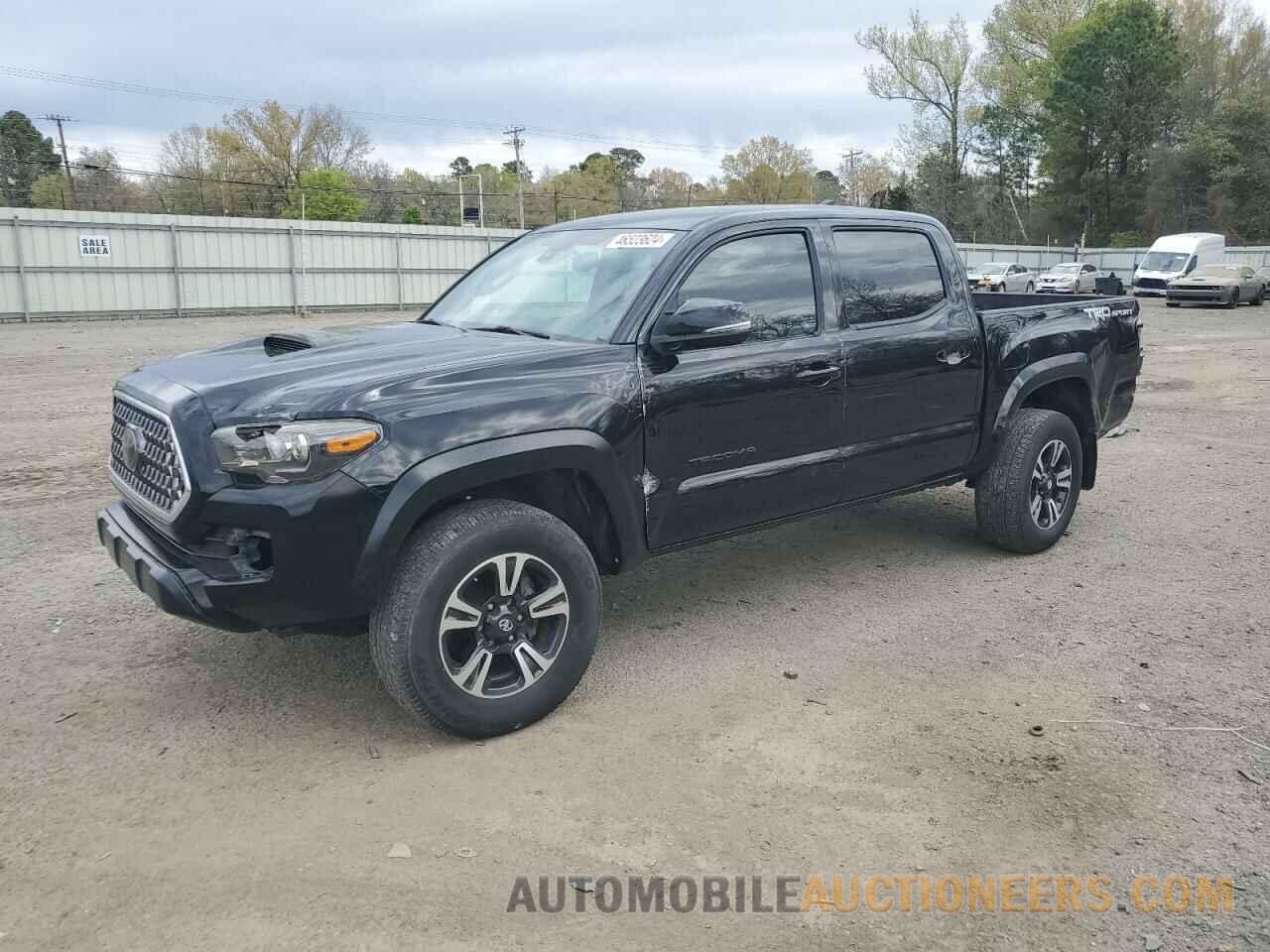 5TFAZ5CN3JX066615 TOYOTA TACOMA 2018