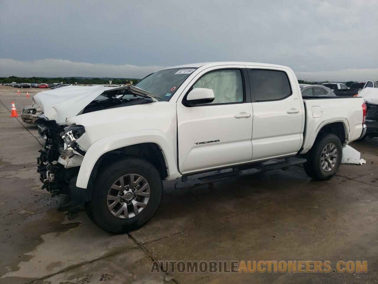 5TFAZ5CN5HX042908 TOYOTA TACOMA 2017