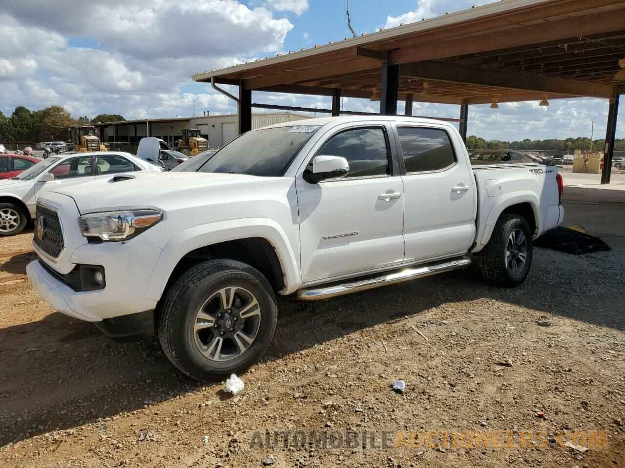 5TFAZ5CN6JX058976 TOYOTA TACOMA 2018