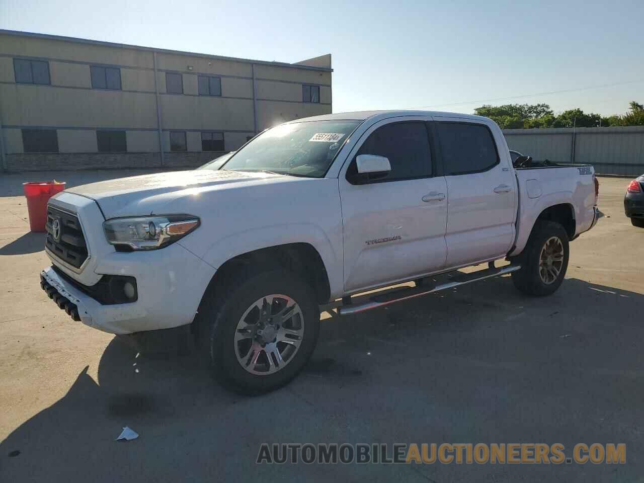 5TFAZ5CN8GX015877 TOYOTA TACOMA 2016