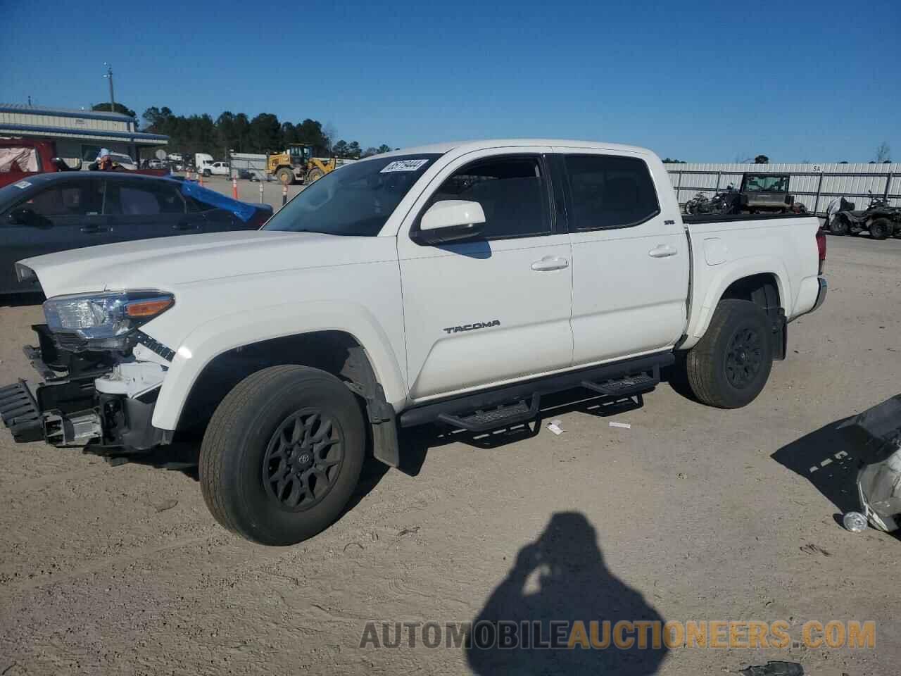 5TFAZ5CN8MX102240 TOYOTA TACOMA 2021