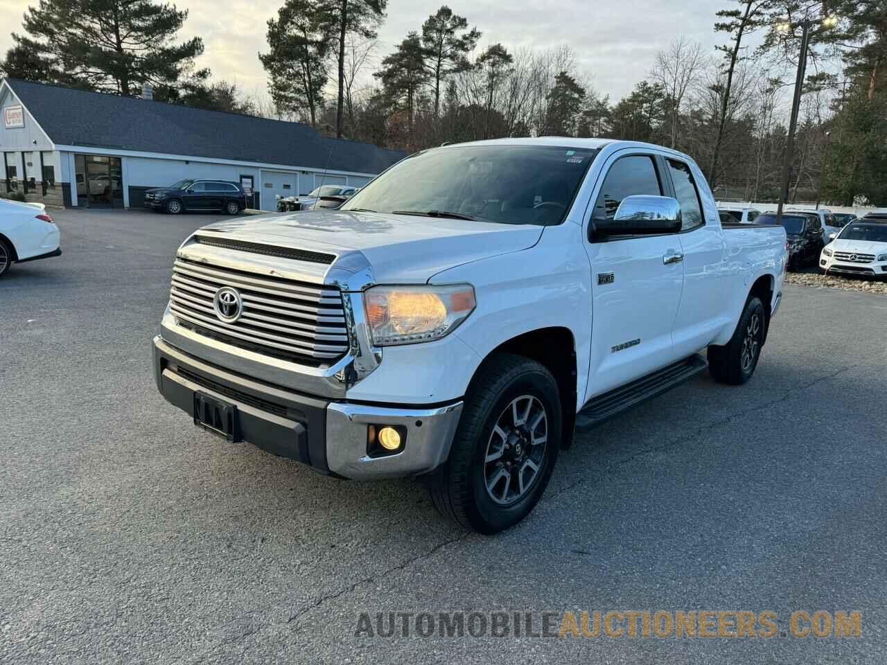 5TFBW5F18FX445560 TOYOTA TUNDRA 2015