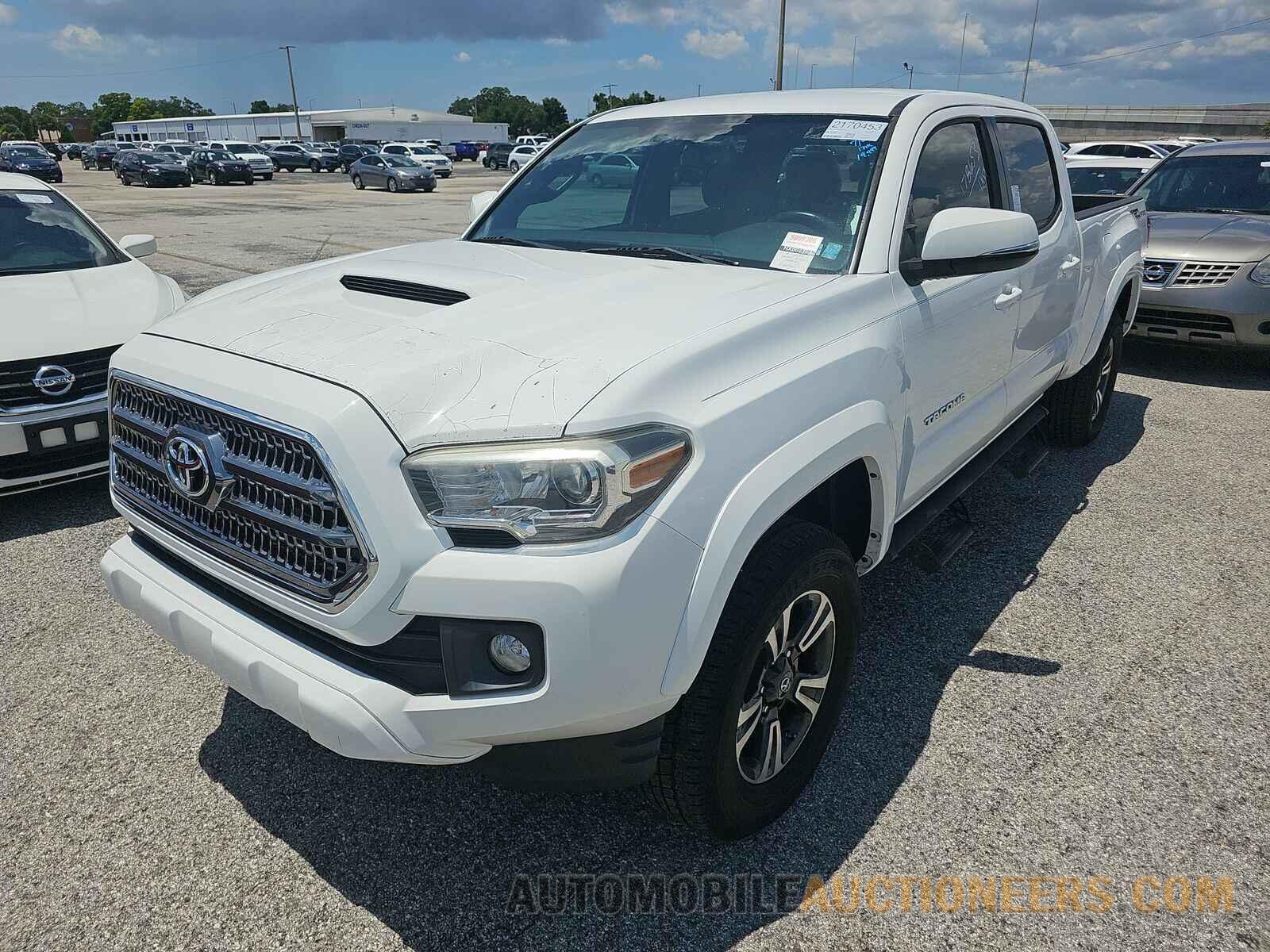 5TFBZ5DN9HX002303 Toyota Tacoma 2017