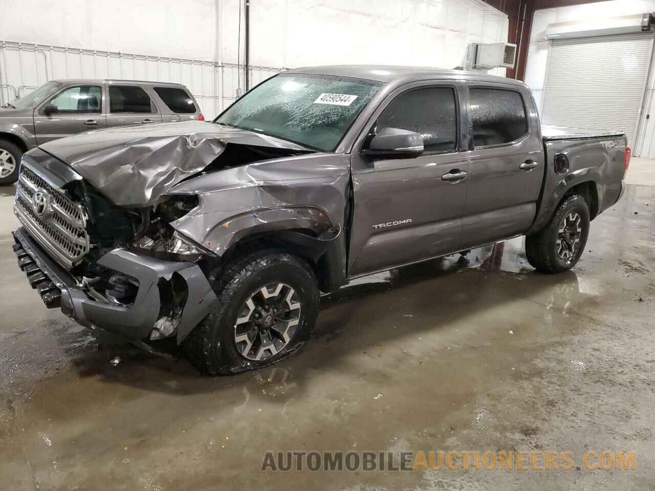 5TFCZ5AN0HX051253 TOYOTA TACOMA 2017