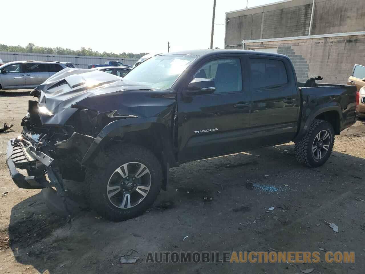 5TFCZ5AN0HX068585 TOYOTA TACOMA 2017