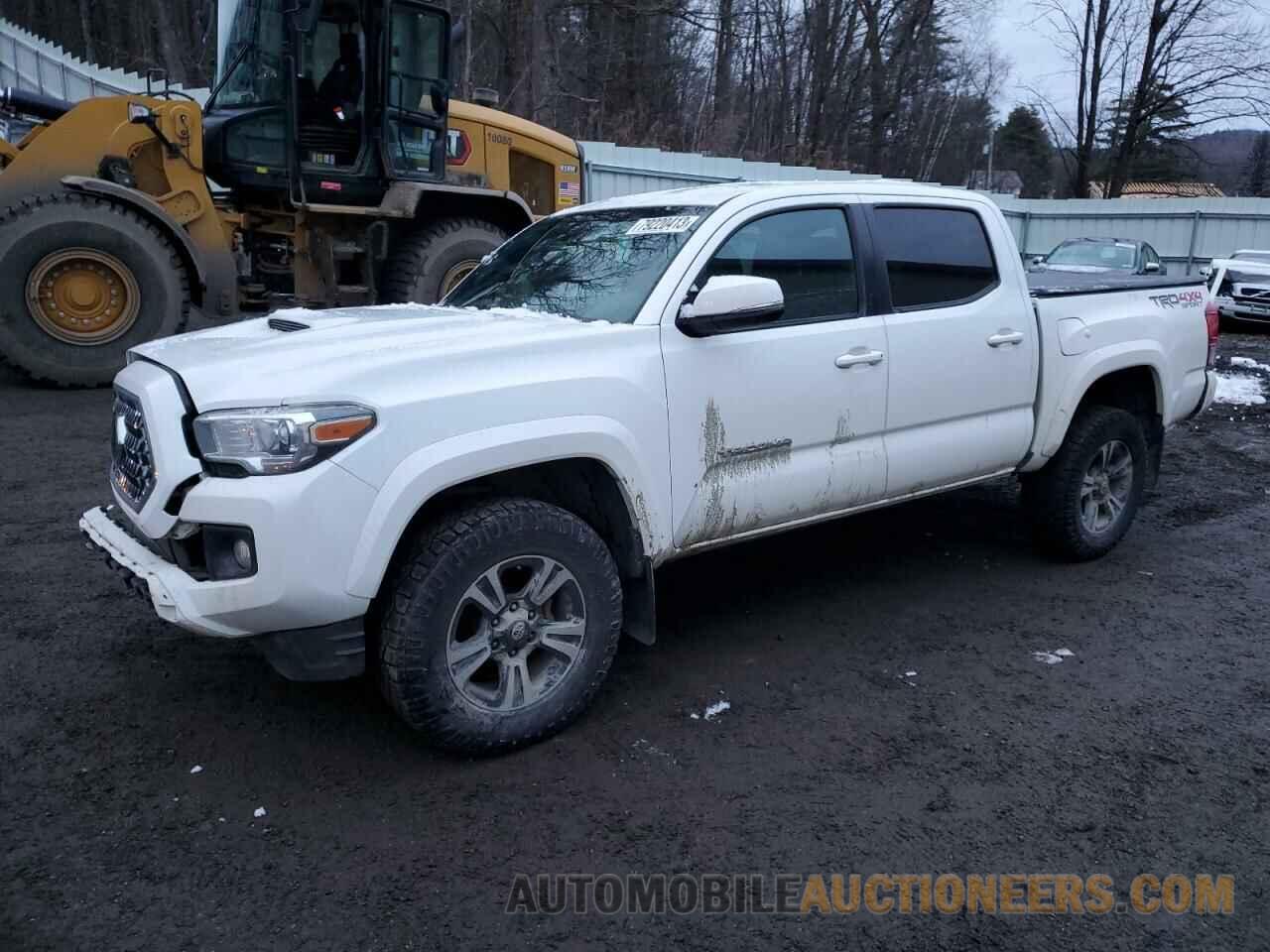 5TFCZ5AN1JX137600 TOYOTA TACOMA 2018