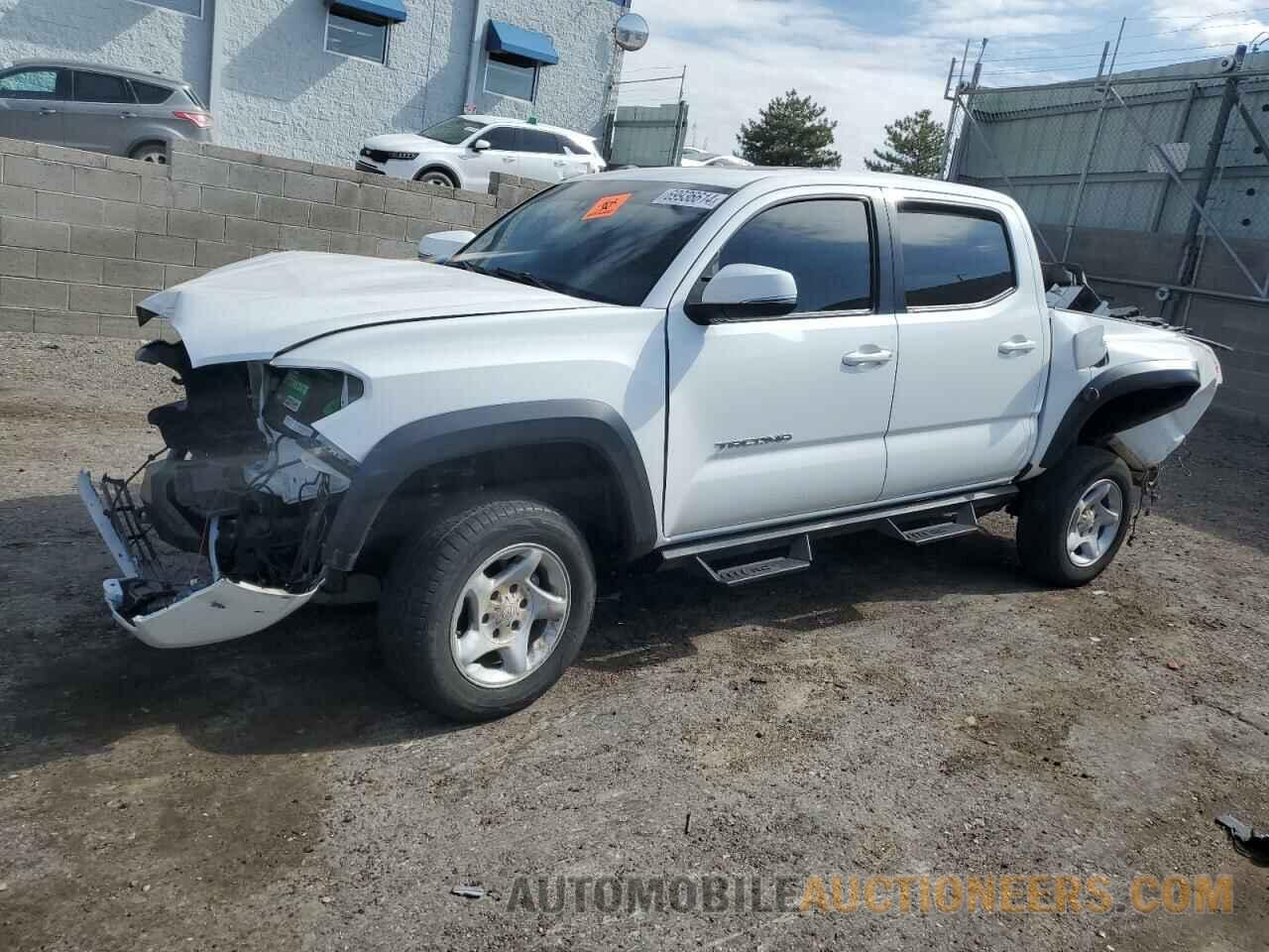 5TFCZ5AN1KX195725 TOYOTA TACOMA 2019