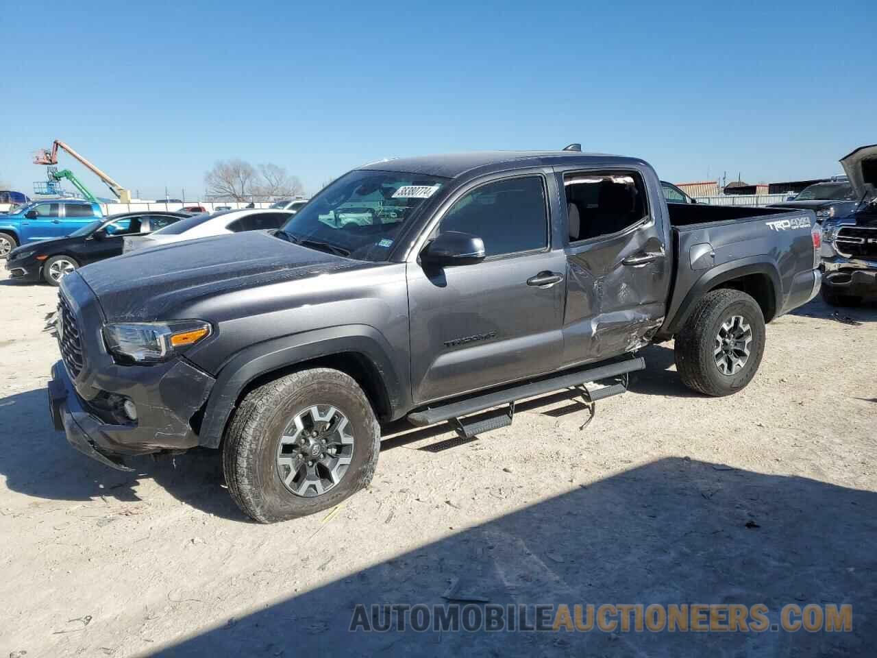 5TFCZ5AN2LX233920 TOYOTA TACOMA 2020