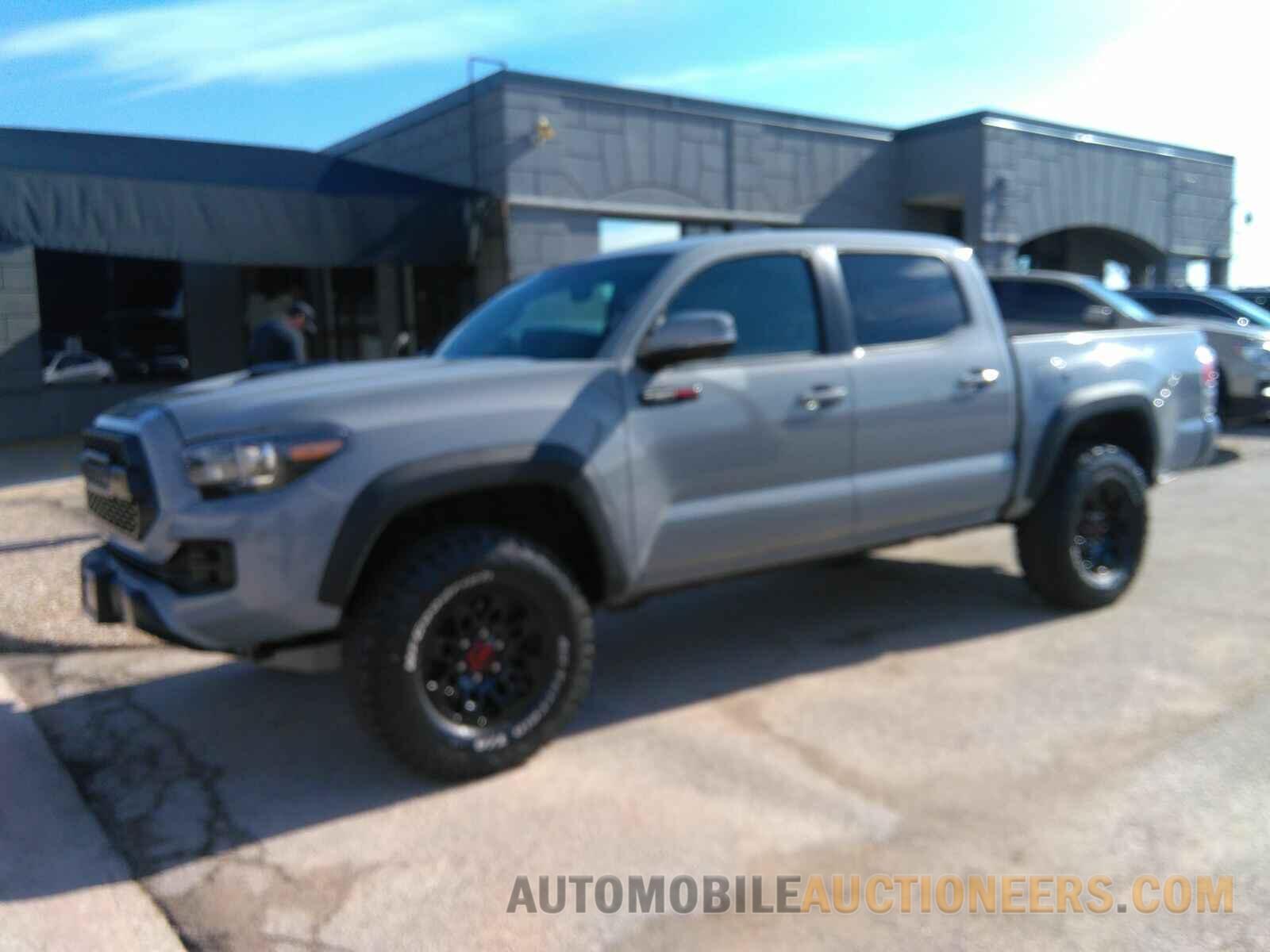 5TFCZ5AN3HX055474 Toyota Tacoma 2017