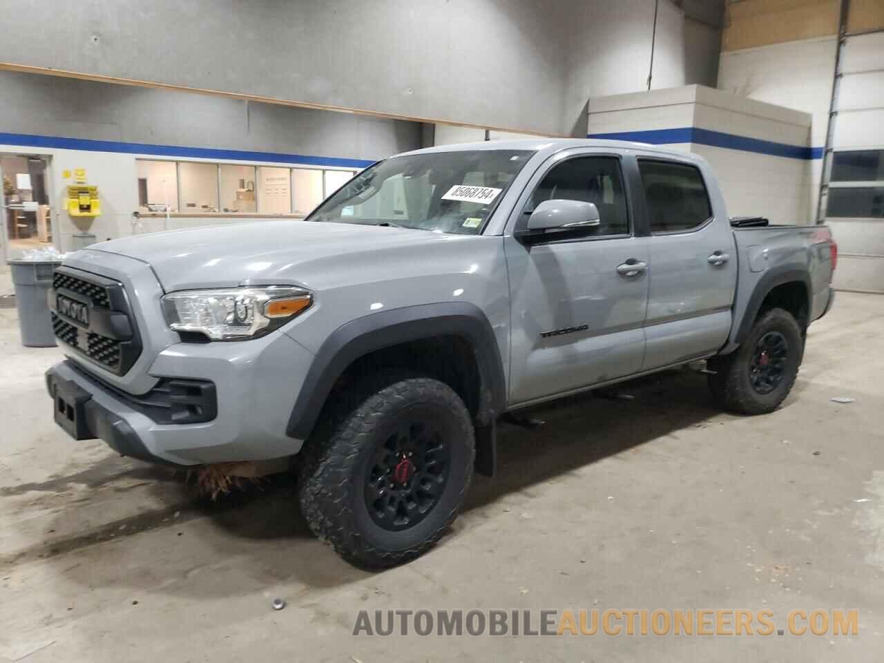 5TFCZ5AN3JX151966 TOYOTA TACOMA 2018